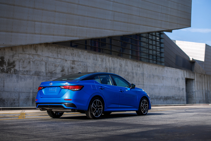 2024 Nissan Sentra Backend 