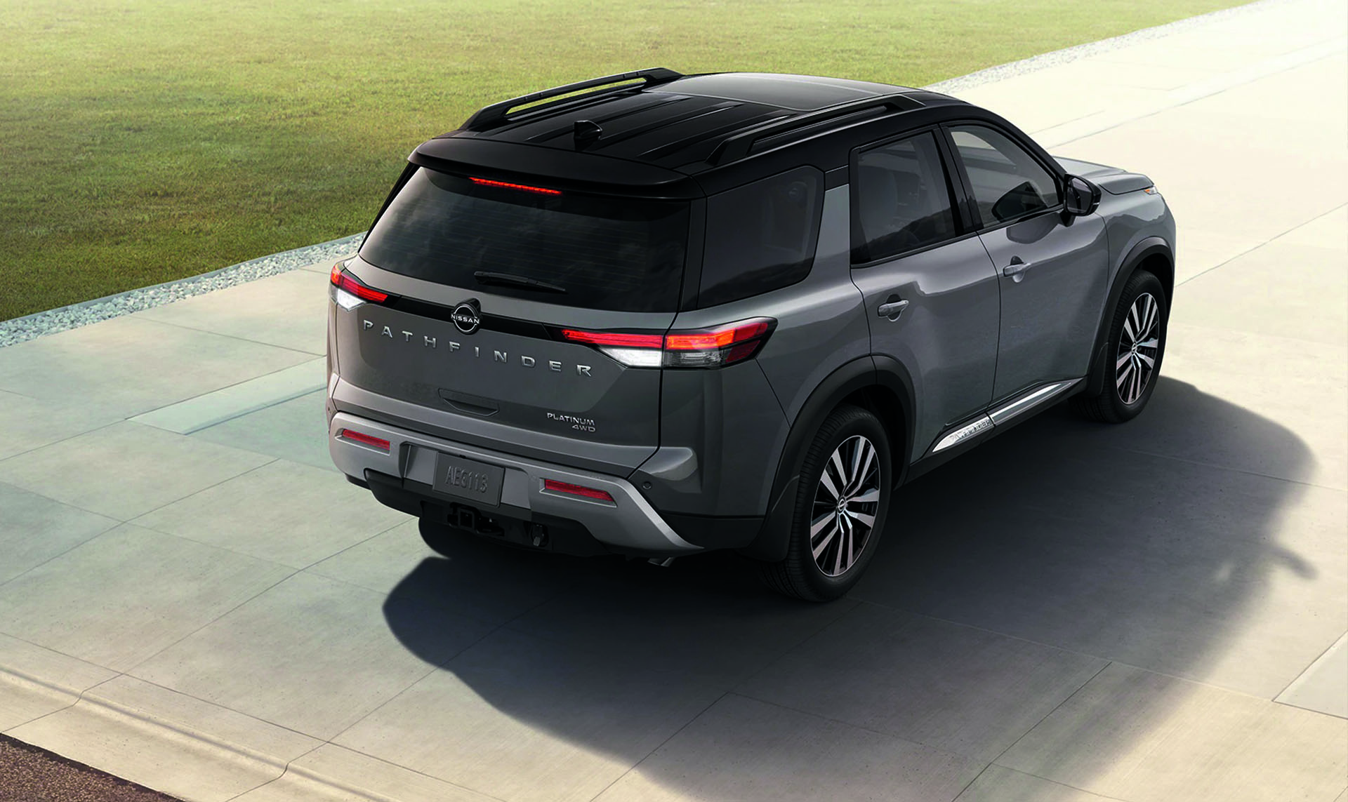 2023-nissan-pathfinder-wrap-around-led-tail-lights